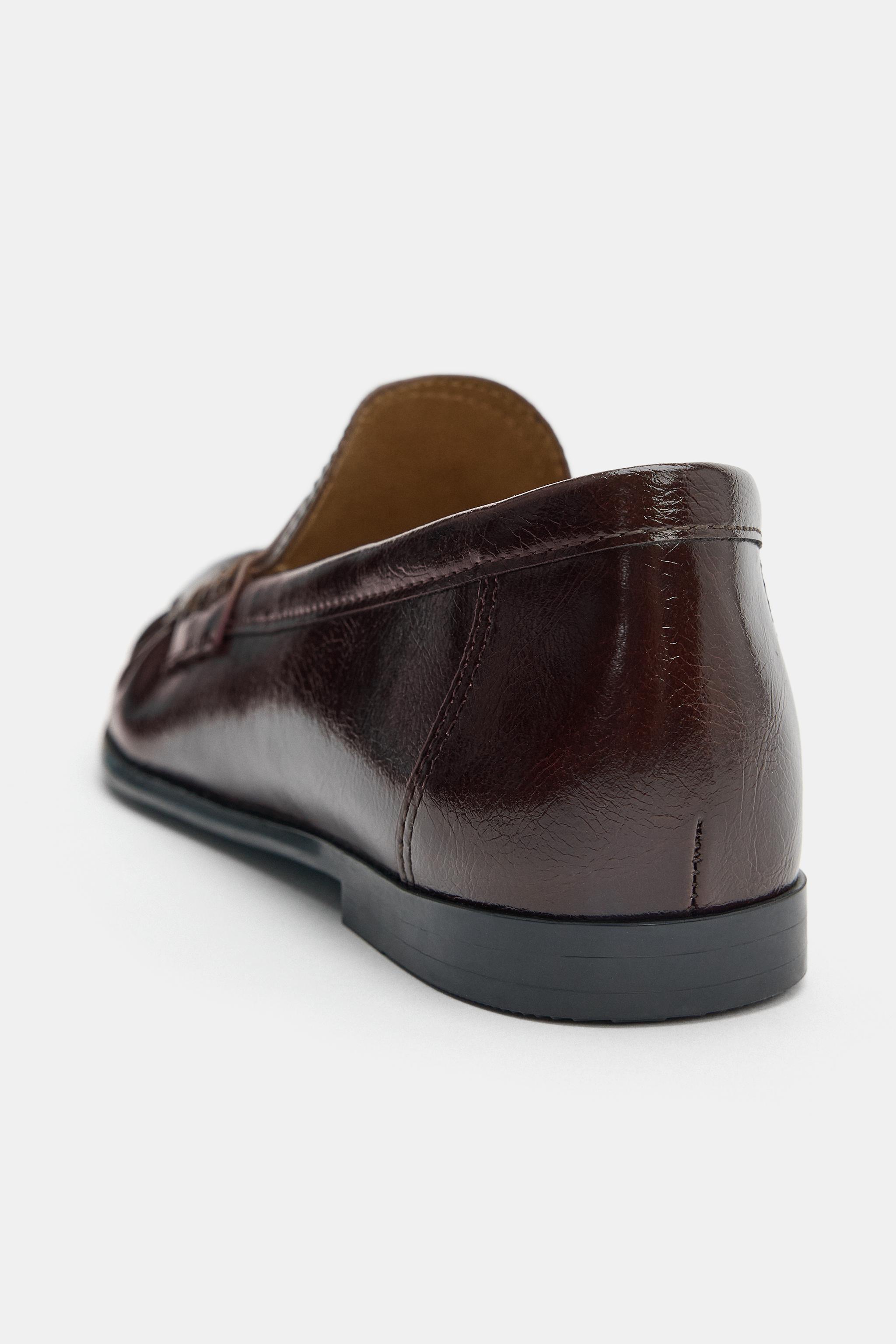 SOFT PLEATED LOAFERS